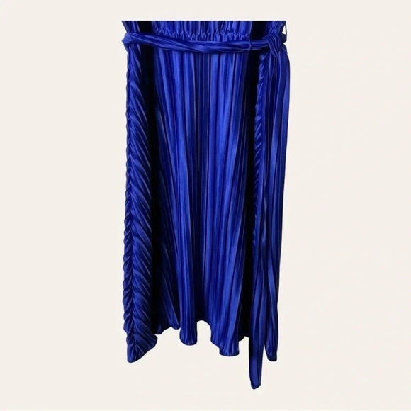 Dkny MINI ACCORDION DRESS ROYAL BLUE IN COLOR SIZE 2 WITH TIE - Picture 6 of 13